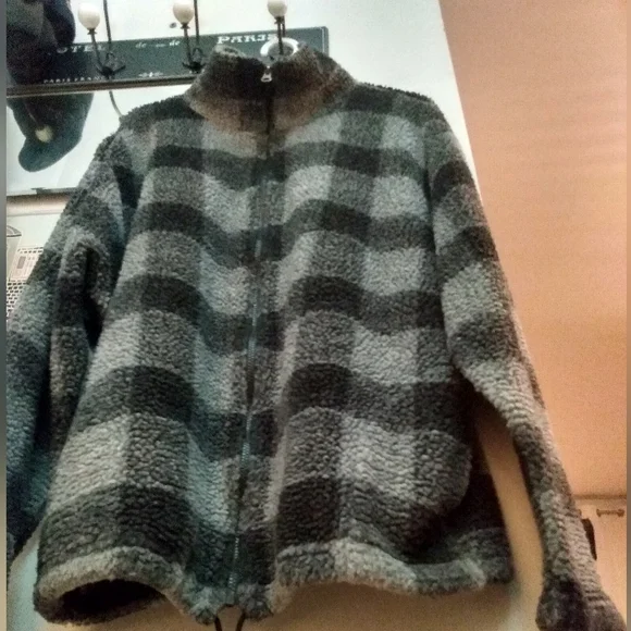 Light Jacket - Picture 3 of 5